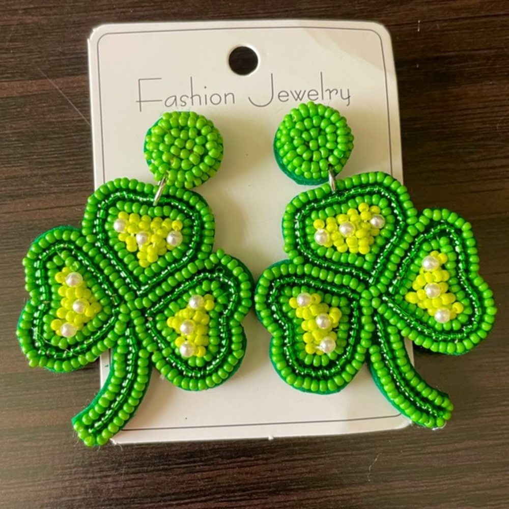**NEW** Hand Beaded Shamrock Earrings ☘️